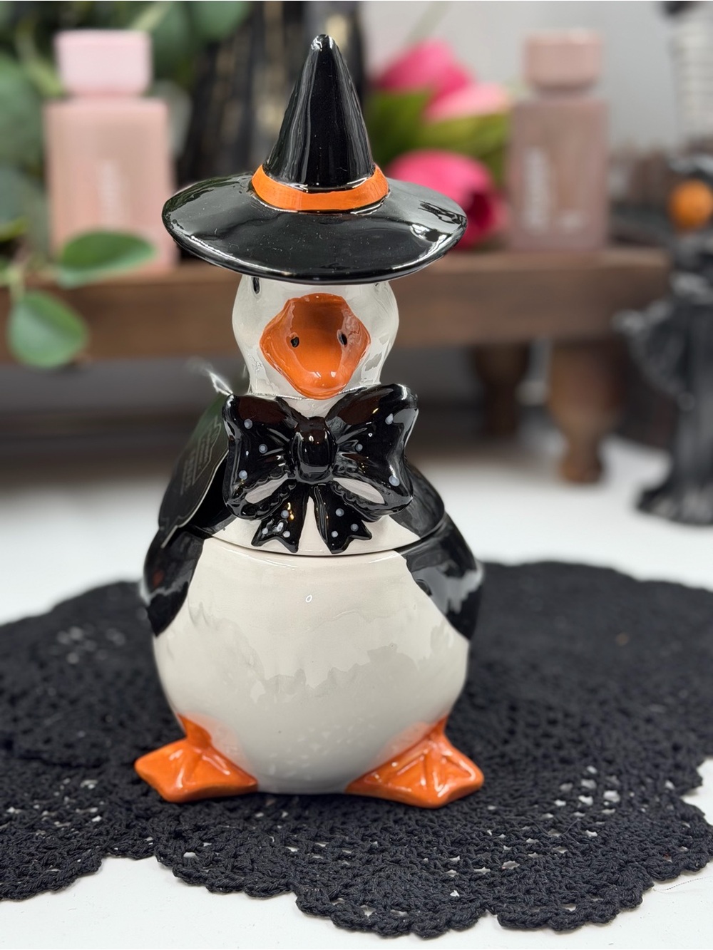 new 10 strawberry street witch duck ceramic cookie jar halloween 10” viral